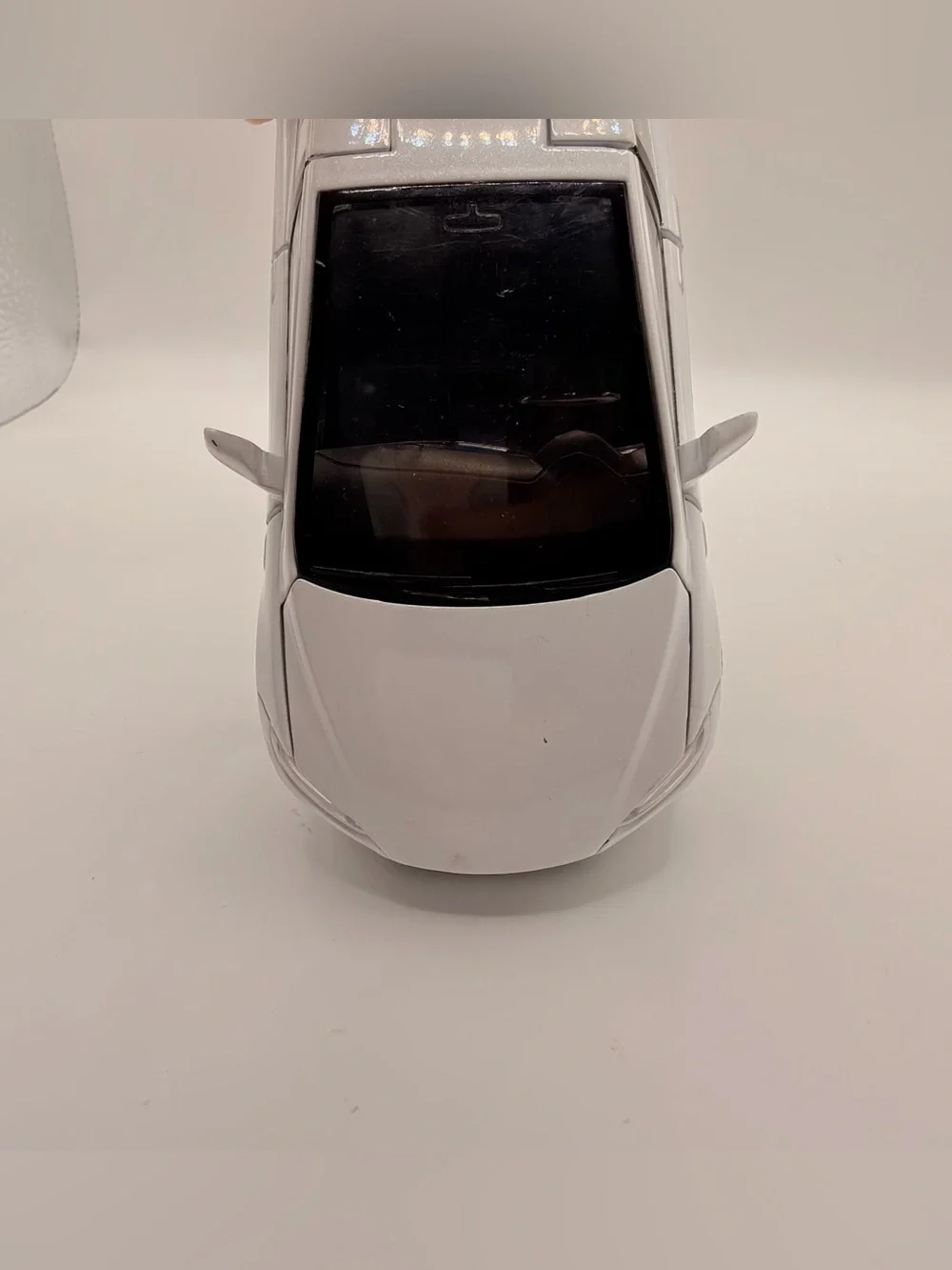 Tesla Model X 90D Diecast Toy Car White Opening Falcon Doors 1:32 Scale
